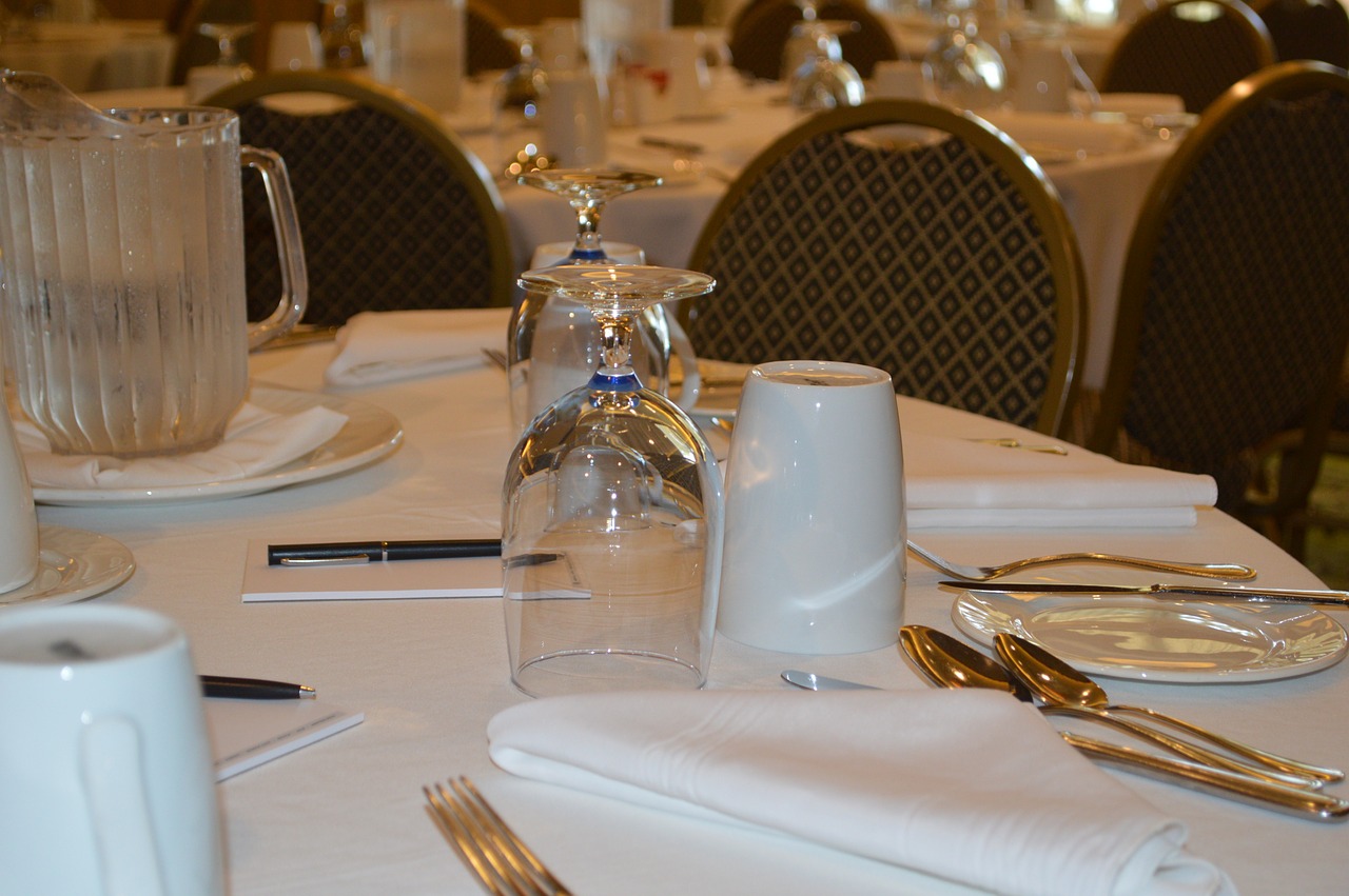 table, table setting, conference-1203381.jpg